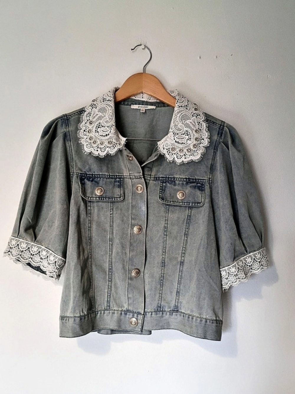 Vintage Inspired Jean Denim Jacket with Lace Collar 39
